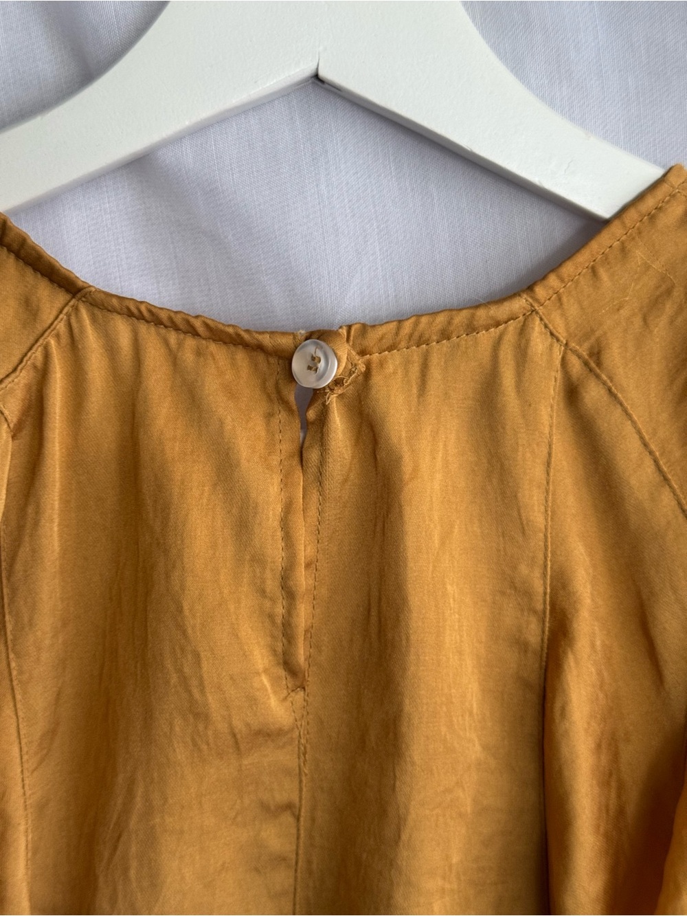 Koch Sleeveless Ruffle Blouse - Picture 3 of 5